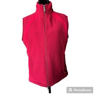 Woolrich Red Two Toned Vest